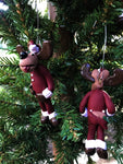 The Naughtys™ – Kiss My Mistletoe Moose (Christmas Tree Ornament)