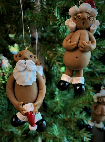 The Naughtys™ – Mr and Mrs Naughty Santa Claus (Ethnic/African American) (Christmas Tree Ornament)